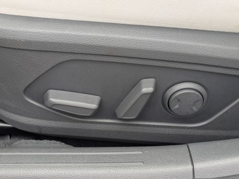 Certified 2024 Hyundai Sonata SEL w/ Convenience Package image 19