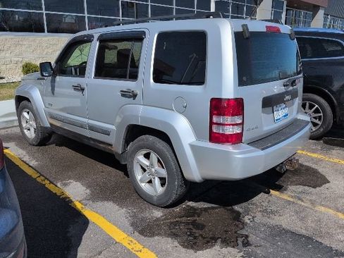 Used 2009 Jeep Liberty Rocky Mountain image 6