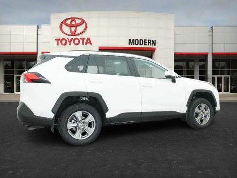 New 2025 Toyota RAV4 XLE image 23