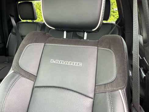 New 2026 RAM 3500 Laramie AWD/4WD image 24