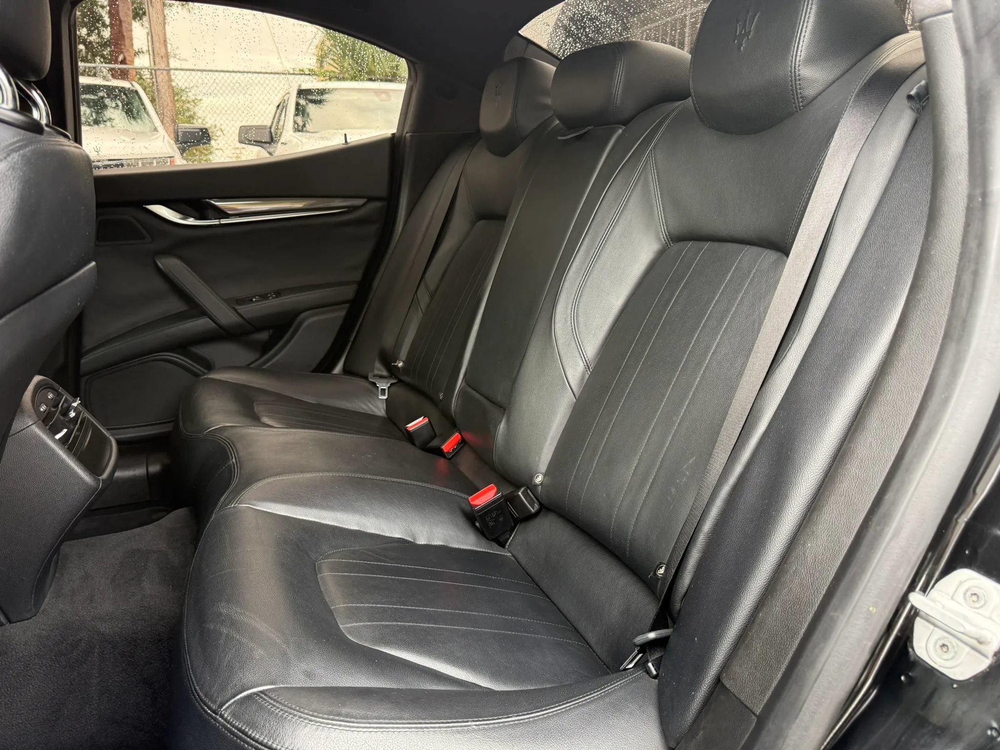Used 2018 Maserati Ghibli RWD image 16