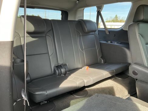 Used 2018 Chevrolet Suburban LT AWD/4WD image 24