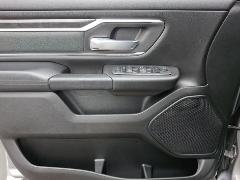 Used 2022 RAM 1500 Big Horn AWD/4WD image 45