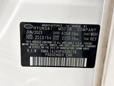Used 2023 Hyundai Sonata SEL w/ Convenience Package FWD image 12