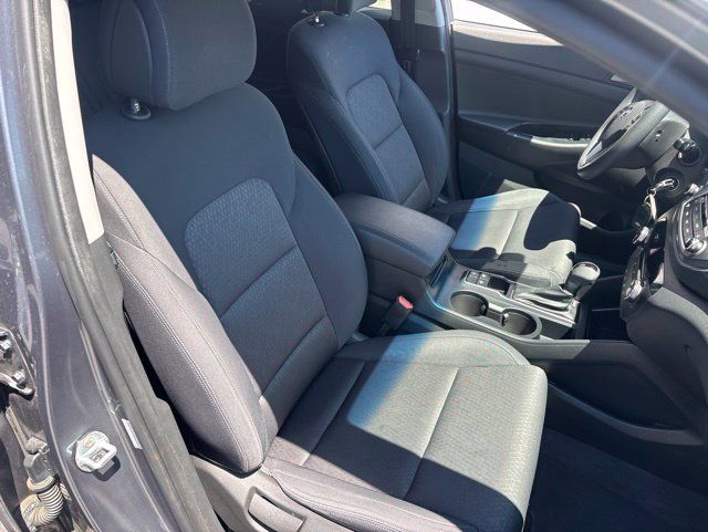 Used 2017 Hyundai Tucson SE w/ SE Popular Package 02 AWD/4WD image 10