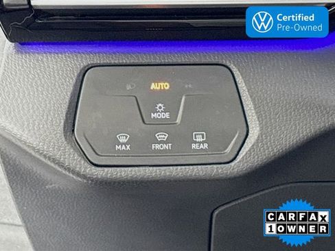 Used 2023 Volkswagen ID.4 Pro image 10