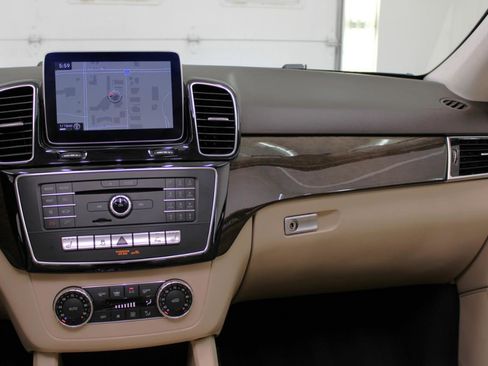 Used 2016 Mercedes-Benz GLE 350 4MATIC w/ Parking Assist Package image 56