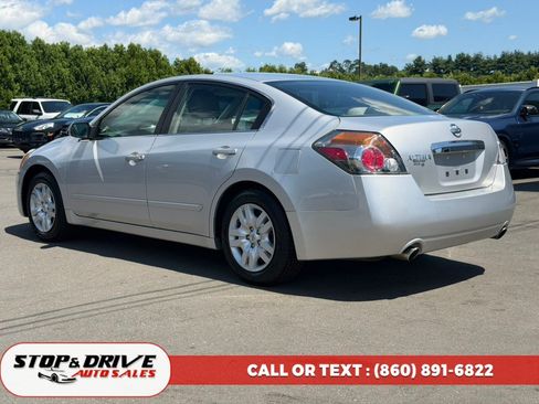 Used 2010 Nissan Altima 2.5 FWD image 7