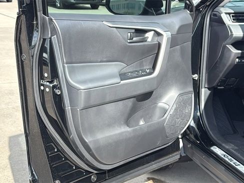 New 2025 Toyota RAV4 LE image 9