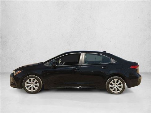 Used 2023 Toyota Corolla LE FWD image 9