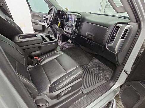 Used 2018 Chevrolet Silverado 1500 LT w/ All Star Edition RWD image 32