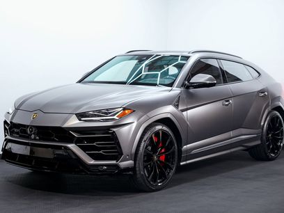 Used 2022 Lamborghini Urus