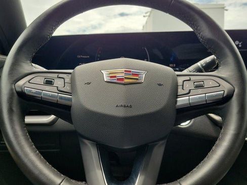 Certified 2024 Cadillac XT4 Luxury w/ Cold Weather Package FWD image 21
