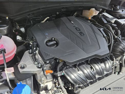 Certified 2025 Kia Sportage EX FWD image 18