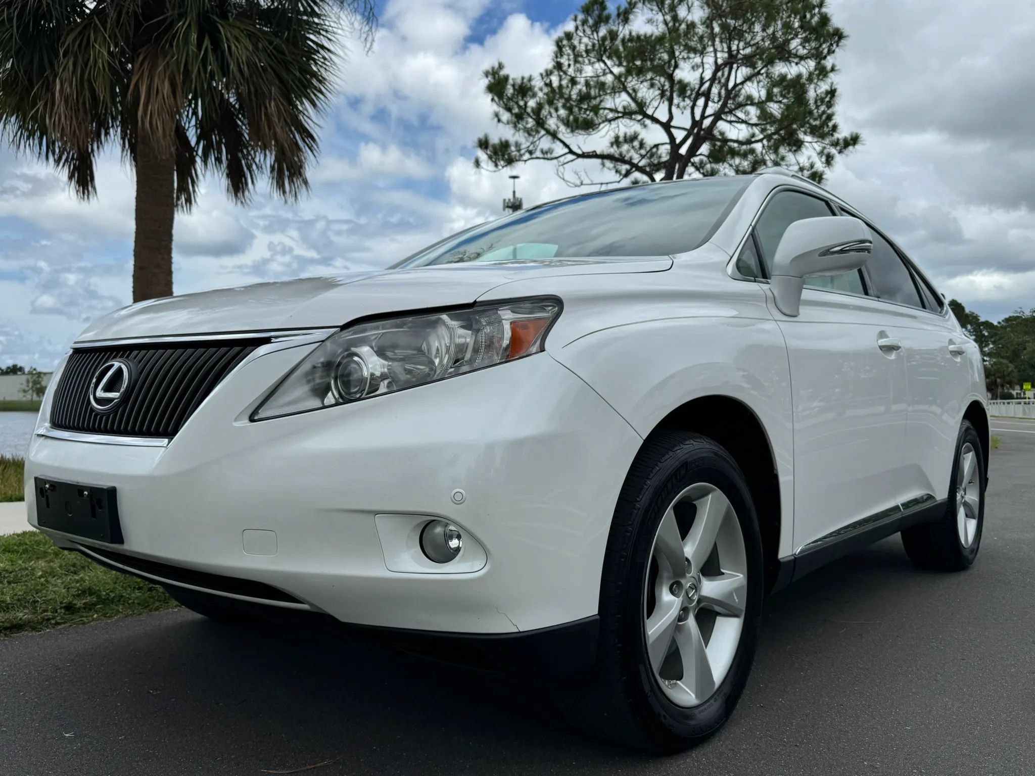 Used 2010 Lexus RX 350 AWD image 3