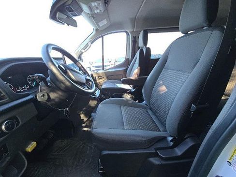Used 2022 Ford Transit 350 XLT RWD image 6