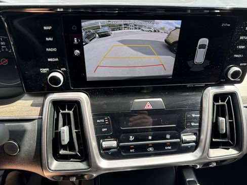 Certified 2023 Kia Sorento X-Line EX AWD/4WD image 27