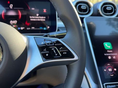 Used 2025 Mercedes-Benz C 300 Sedan image 23