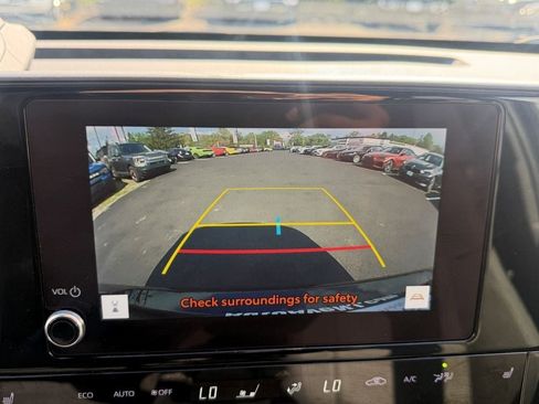 Used 2023 Subaru Solterra AWD image 18