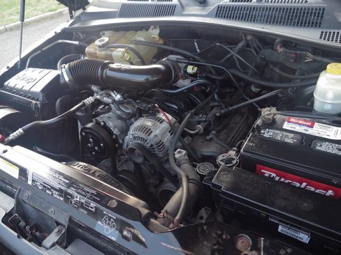 Used 2004 Jeep Liberty Sport w/ PWR Convenience Group image 30