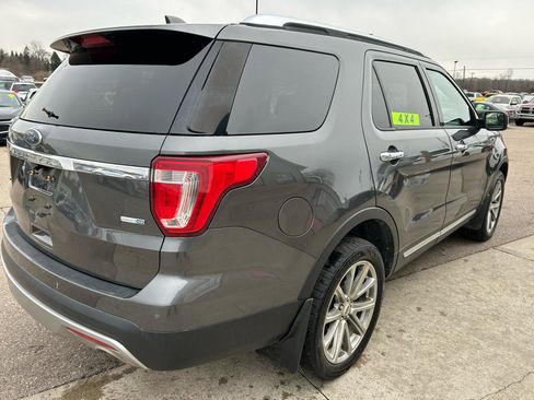 Used 2017 Ford Explorer Limited image 5