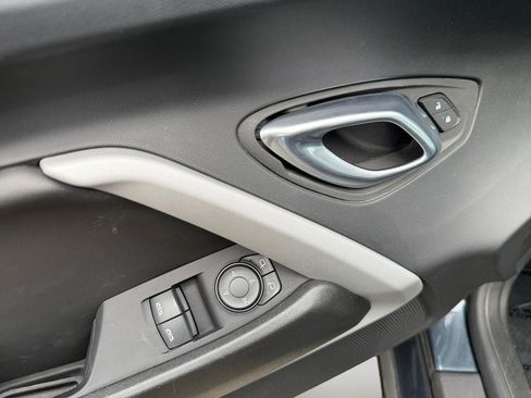 Used 2022 Chevrolet Camaro LS RWD image 21