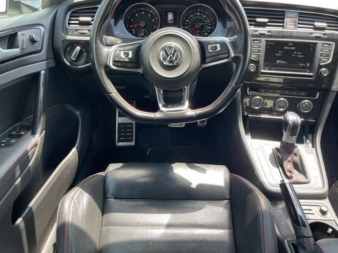 Used 2016 Volkswagen GTI SE FWD image 20