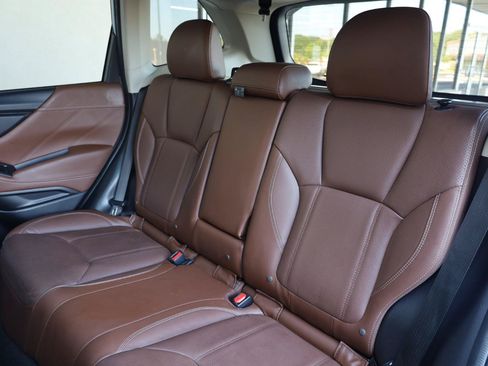 Used 2019 Subaru Forester Touring AWD/4WD image 22