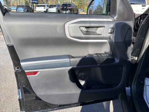 Used 2023 Ford Bronco Sport Outer Banks w/ Tech Package image 14