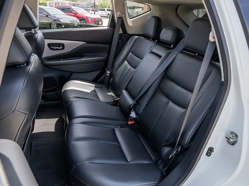 Used 2023 Nissan Murano SV FWD image 17