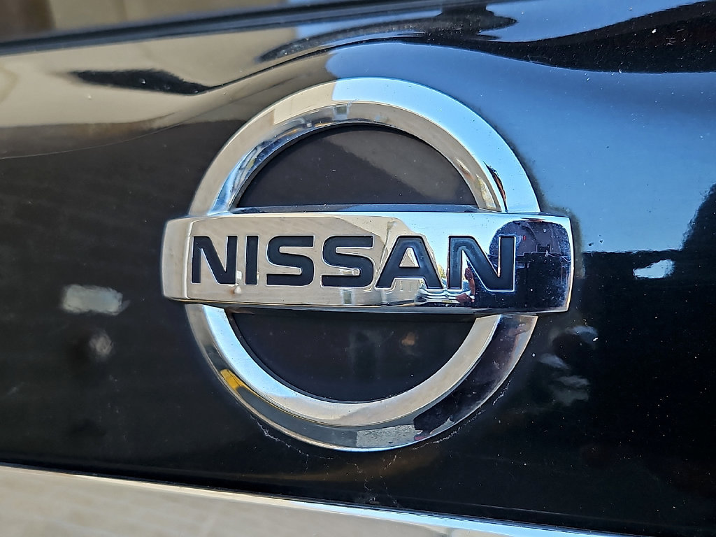 Used 2017 Nissan Pathfinder SV AWD/4WD image 28