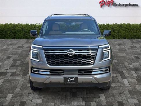 Used 2025 Nissan Armada SL w/ Captain's Chari Seat Package RWD image 5