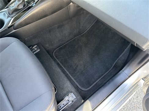 Used 2023 Toyota Corolla LE image 13