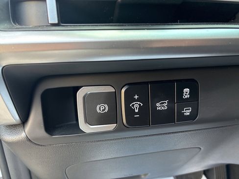 Certified 2025 Hyundai Santa Fe XRT image 37