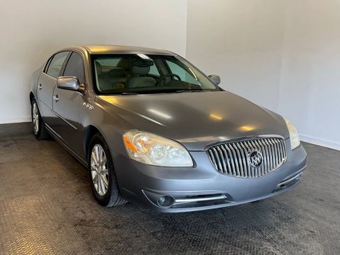 Used 2011 Buick Lucerne CXL FWD image 3