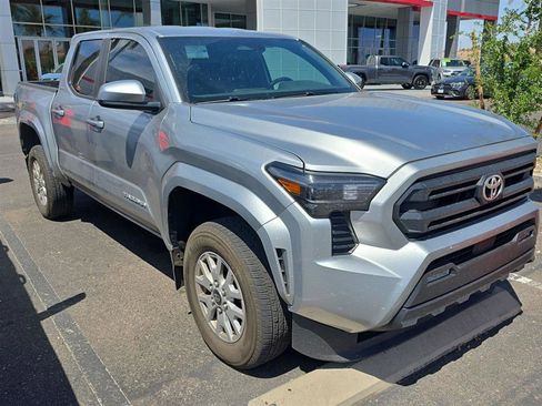 Used 2024 Toyota Tacoma SR5 image 2