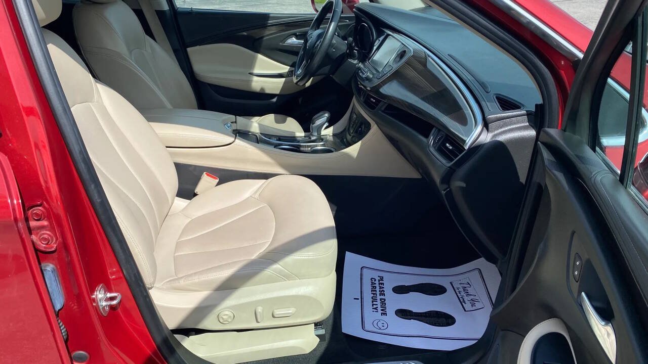 Used 2019 Buick Envision Essence AWD/4WD image 30