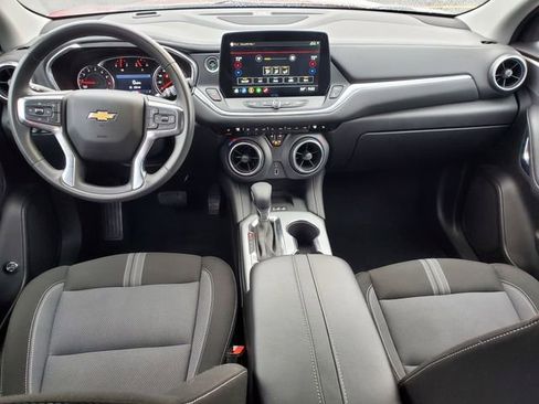 Certified 2024 Chevrolet Blazer LT w/ Convenience Package image 16