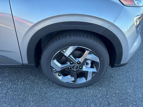 Certified 2026 Hyundai Venue SEL FWD image 25