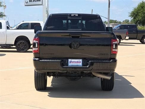 Used 2024 RAM 2500 Limited image 7