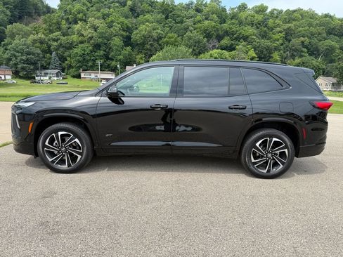 Used 2026 Buick Enclave Sport Touring w/ Super Cruise Package FWD image 8