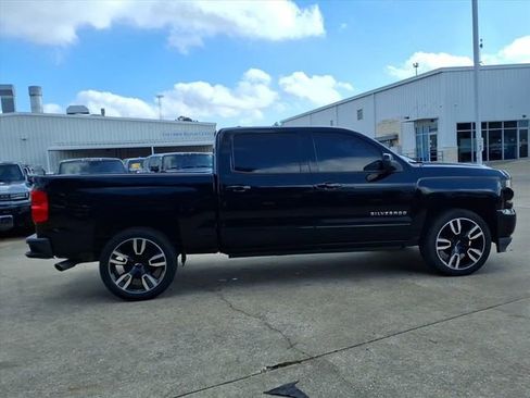 Used 2017 Chevrolet Silverado 1500 LT w/ All Star Edition image 4