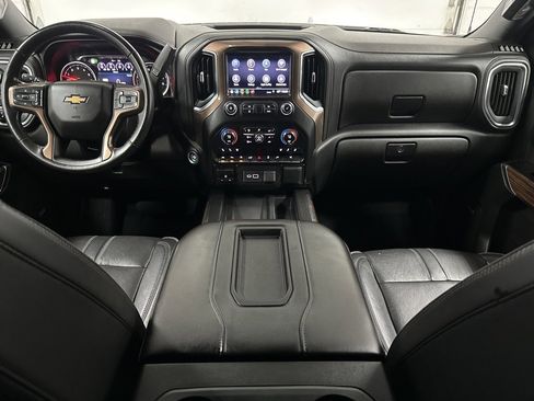 Used 2019 Chevrolet Silverado 1500 High Country w/ Technology Package image 23