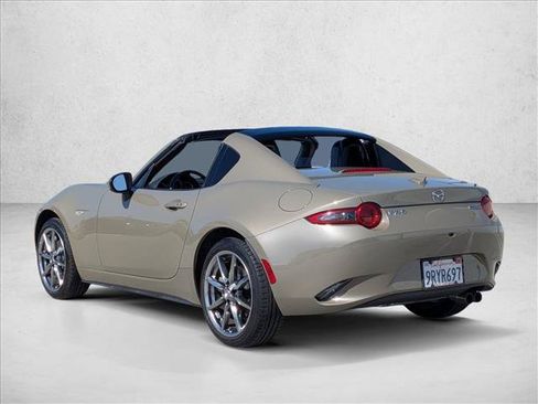 Used 2023 MAZDA MX-5 Miata Grand Touring RWD image 8
