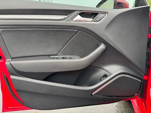 Used 2018 Audi A3 e-tron Prestige w/ Prestige Package image 44