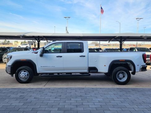 New 2026 GMC Sierra 3500 Pro image 6