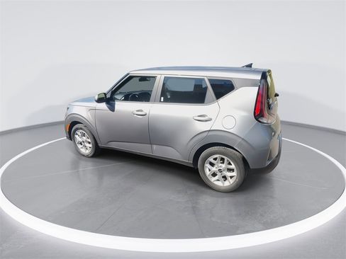 Used 2024 Kia Soul LX w/ Option Group 015 image 6