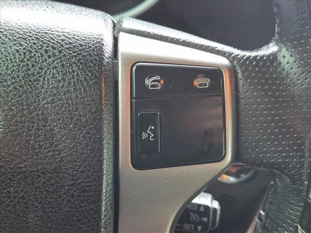Used 2011 Toyota 4Runner Limited AWD/4WD image 4