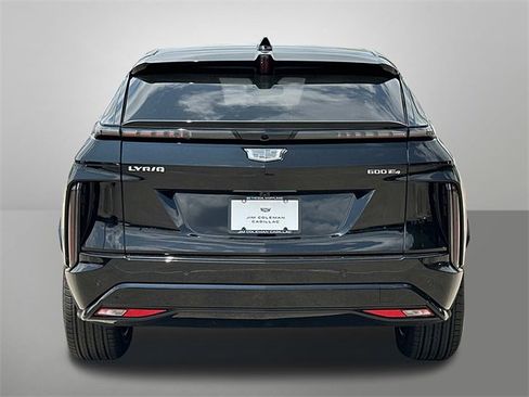 Used 2025 Cadillac Lyriq Sport image 15