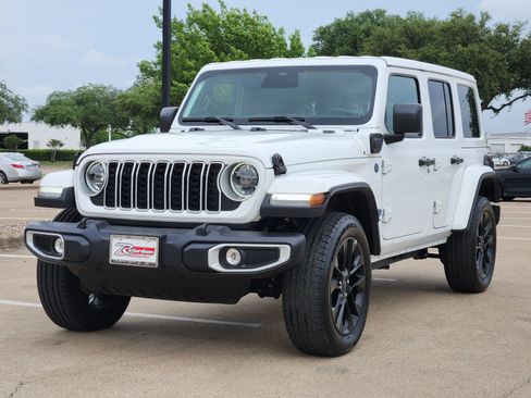 Used 2025 Jeep Wrangler Sahara w/ Safety Group image 2